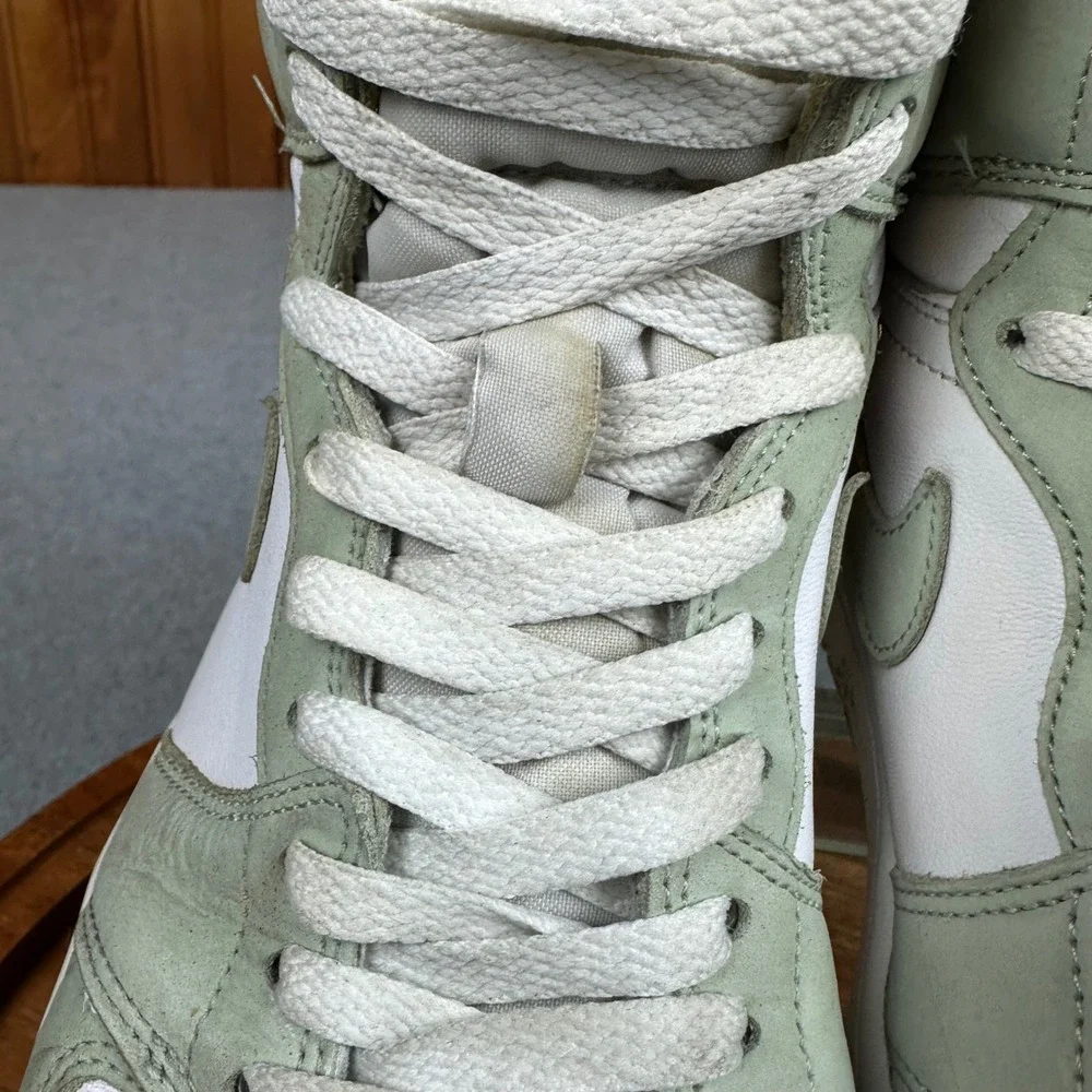 Nike Air Jordan 1 Retro High OG‎ Seafoam Green White CD0461-002 Womens